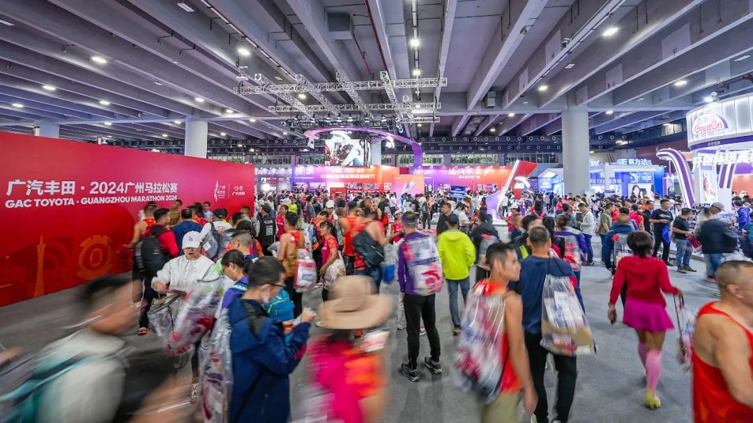 曼联平局再显不稳定，马兹拉维怒斥错失良机